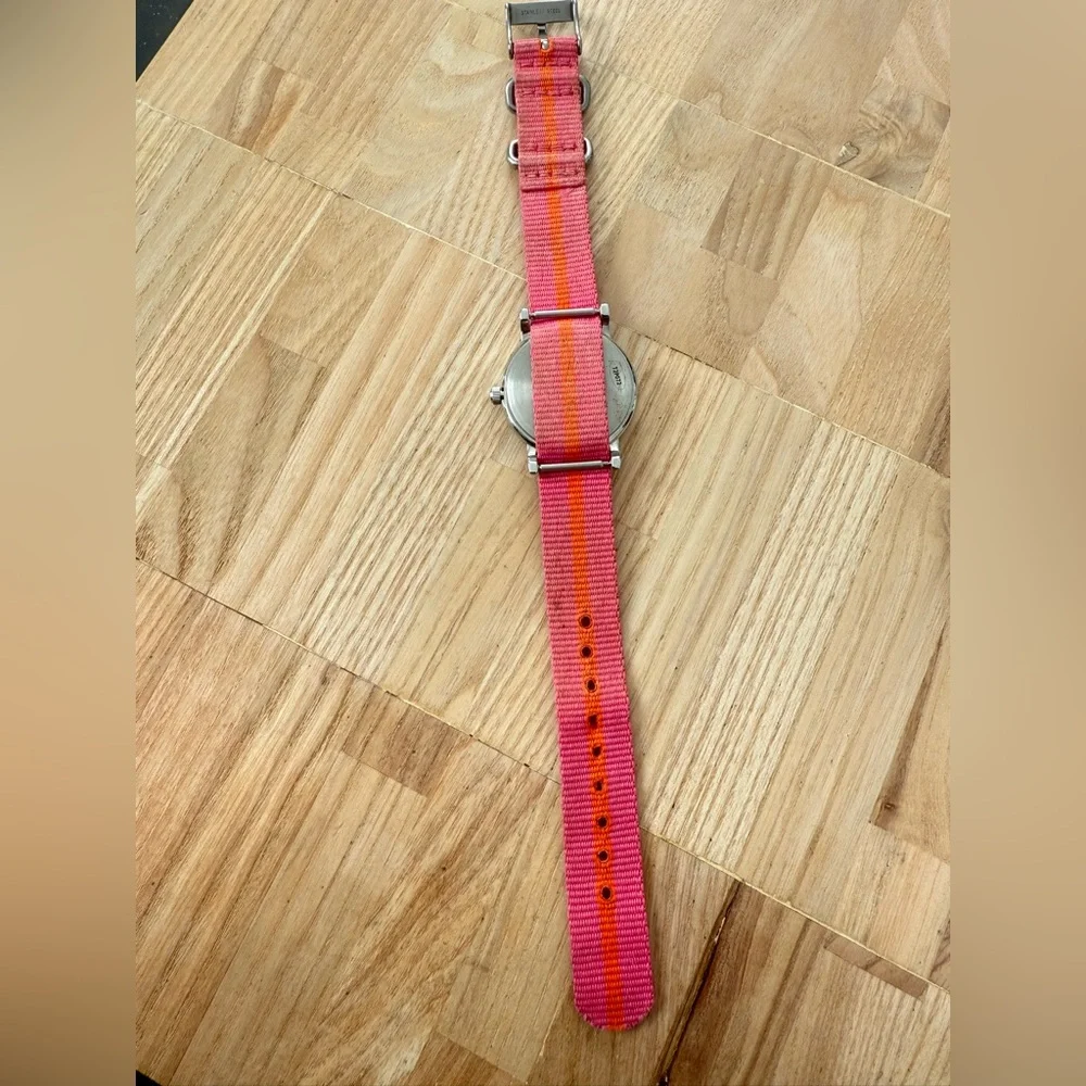 Timex weekender ladies pink and orange strap watch NEW BATTERY